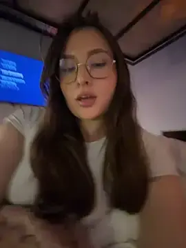 Sweet-daisha  live sex cam