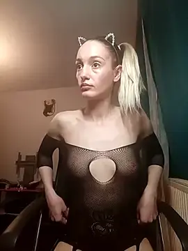 Alexxa97  live sex cam