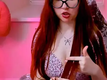 CarolGiggly  live sex cam