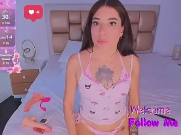 EmmaMallow  live sex cam