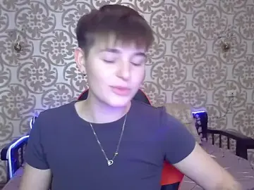 EmyHills  live sex cam