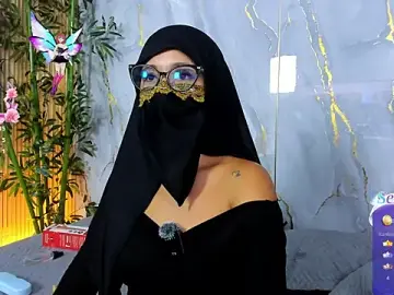 Hiba_Juri  live sex cam