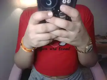 Kuchu_Puchu_  live sex cam