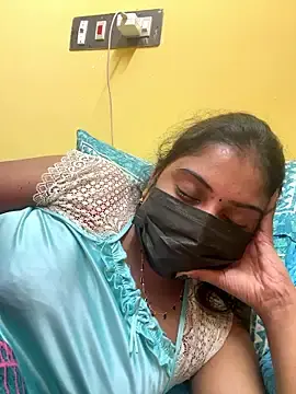 Tamil_Hot_Varshu  live sex cam