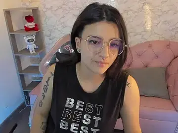 TynaSanders  live sex cam
