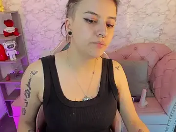 TynaSanders  live sex cam