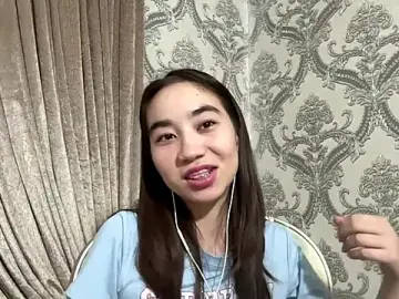 CocoSharms  live sex cam