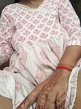 Pritty1234  live sex cam