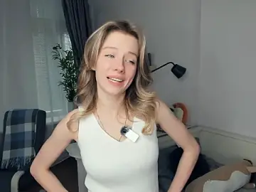AikoEasterly  live sex cam