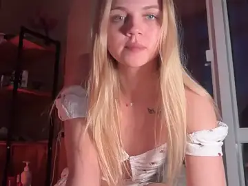 AlexaDeviliciouss  live sex cam