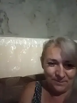 Bliss4532  live sex cam