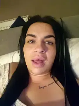 Cherrytease_X  live sex cam