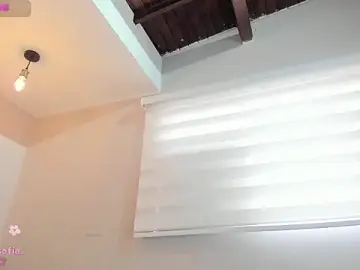 _sofia_cruz  live sex cam