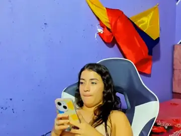 Princess_emma18  live sex cam