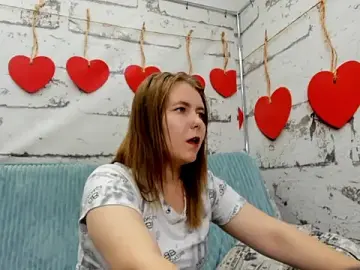 Dear_hollyy  live sex cam