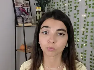 YareliWard  live sex cam