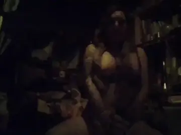 Snowbunnywhore  live sex cam