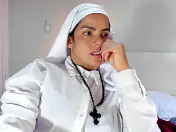 ClaraMariaMon  live sex cam