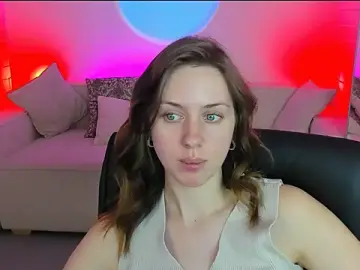 MeganClapp  live sex cam