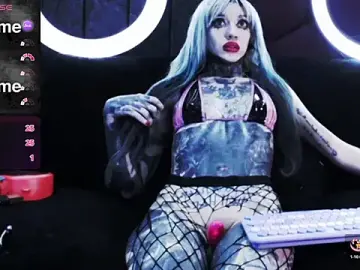 TyphoidMary  live sex cam