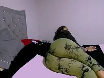 Jessi_4  live sex cam