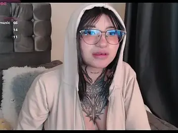 Noellerubi  live sex cam