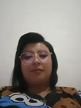 Ivory_Glow  live sex cam