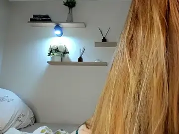 Red_FoxGirl  live sex cam