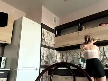 Rossy_DE  live sex cam