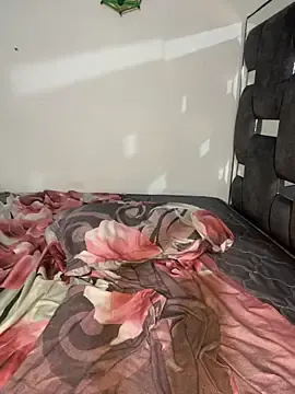 Cyber__moon  live sex cam
