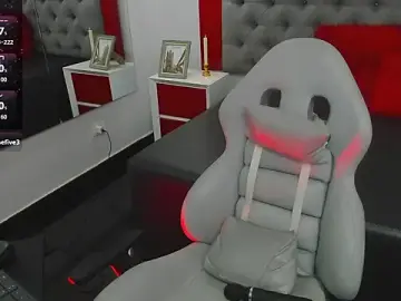 BrithaniKy  live sex cam