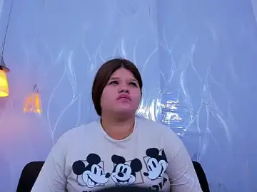 HellenLux  live sex cam