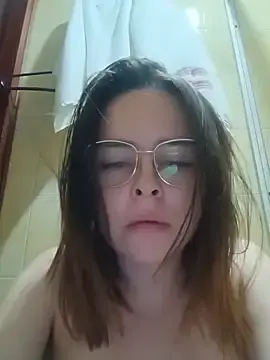 Hernosa-Poppy-sexy  live sex cam