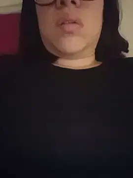 Isis_gold  live sex cam