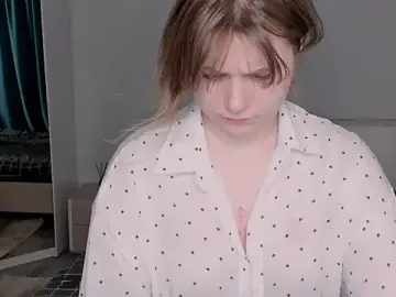 JennyHardy  live sex cam