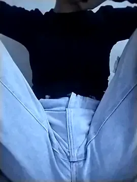 Moon_k2  live sex cam
