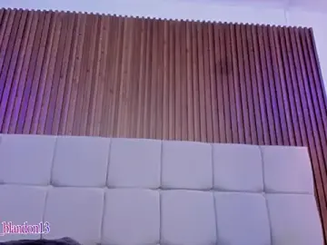 Saravy_Blandon  live sex cam