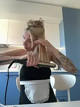 SinLuna_  live sex cam