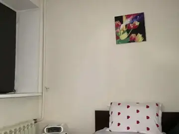SueUitz  live sex cam