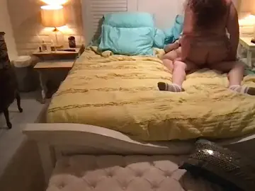 Lilwilogurl  live sex cam