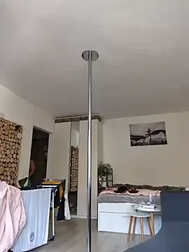 Story_of_sarah  live sex cam