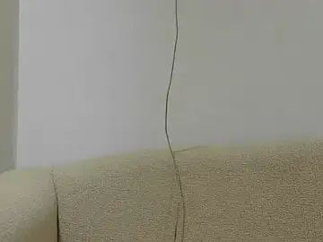 Kirra_67  live sex cam