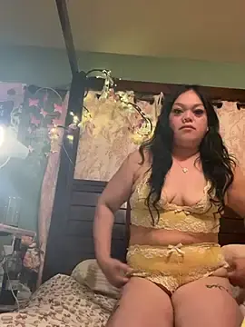Mikababylove  live sex cam