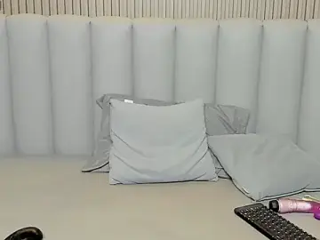 Nathylux  live sex cam