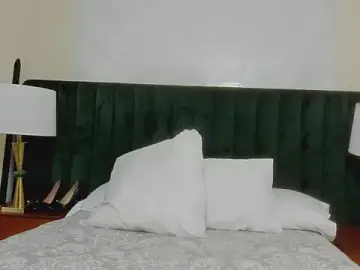 SaraDominguez1@xh  live sex cam