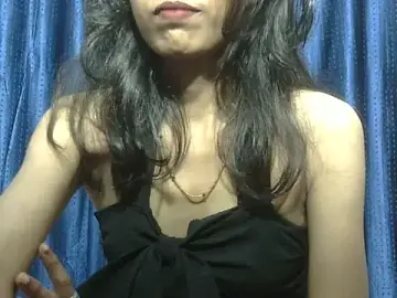 Thirsty_Moni  live sex cam
