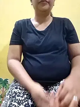 Yazhini-Cam  live sex cam