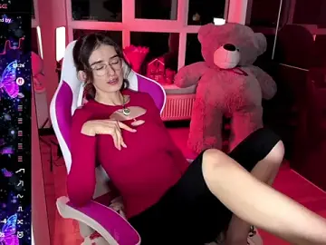 YummyTati  live sex cam