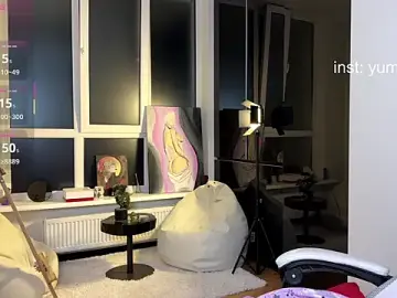 YummyTati  live sex cam