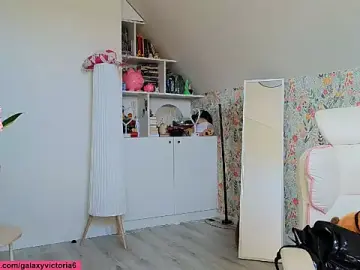 Brilliantvictoria  live sex cam